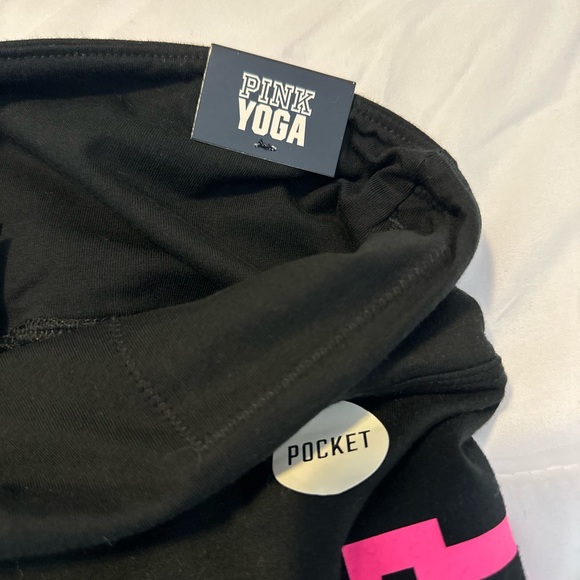 Victoria’s Secret yoga leggings - Picture 4 of 4